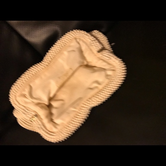 Vintage cocktail/wedding purse - Picture 2 of 8